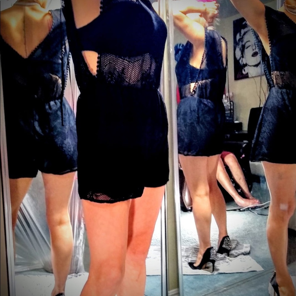 Used - Picture 2 of 2